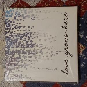 Special Moments Love Grows Here Wall Art